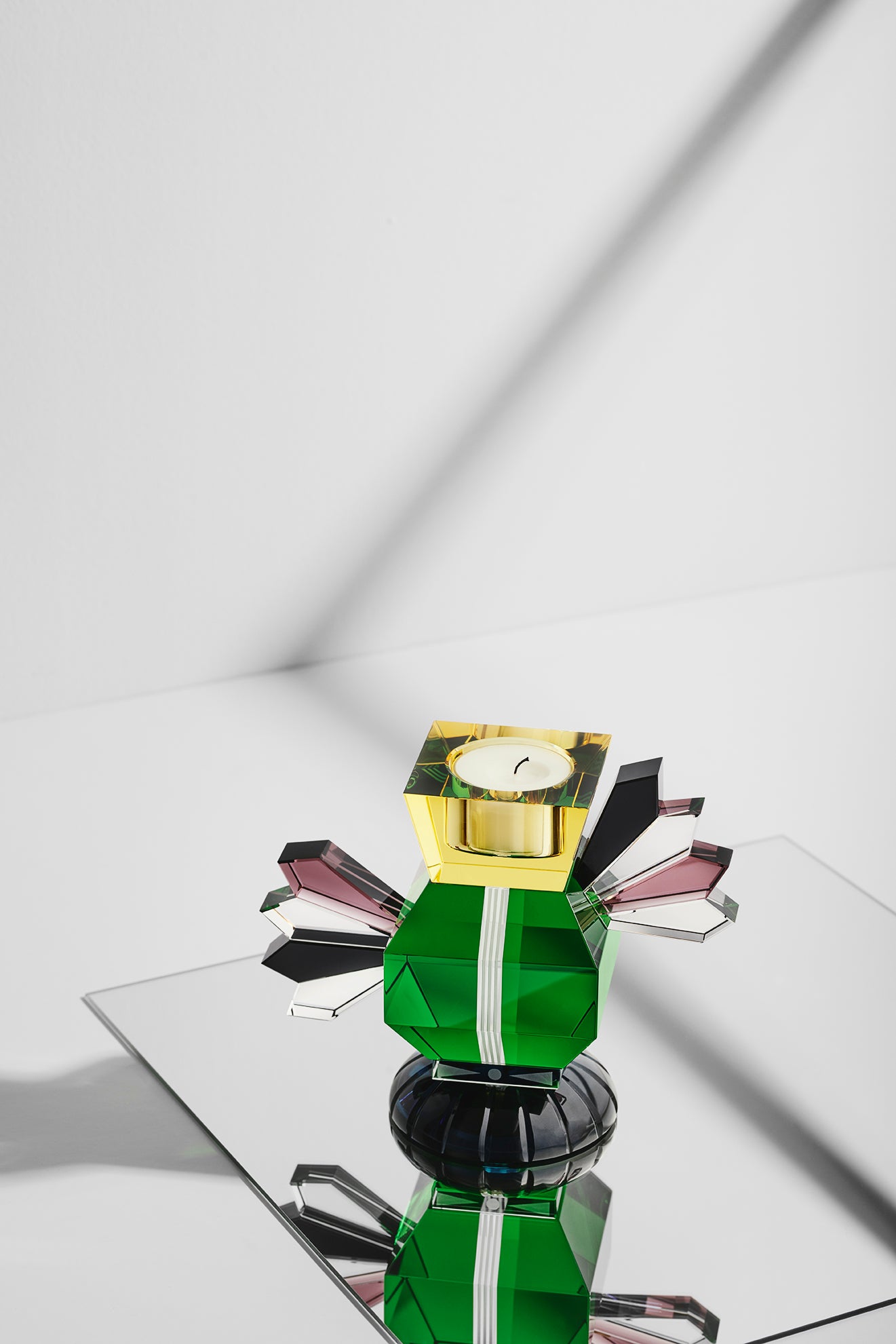 Metropolitan T-Light Holder